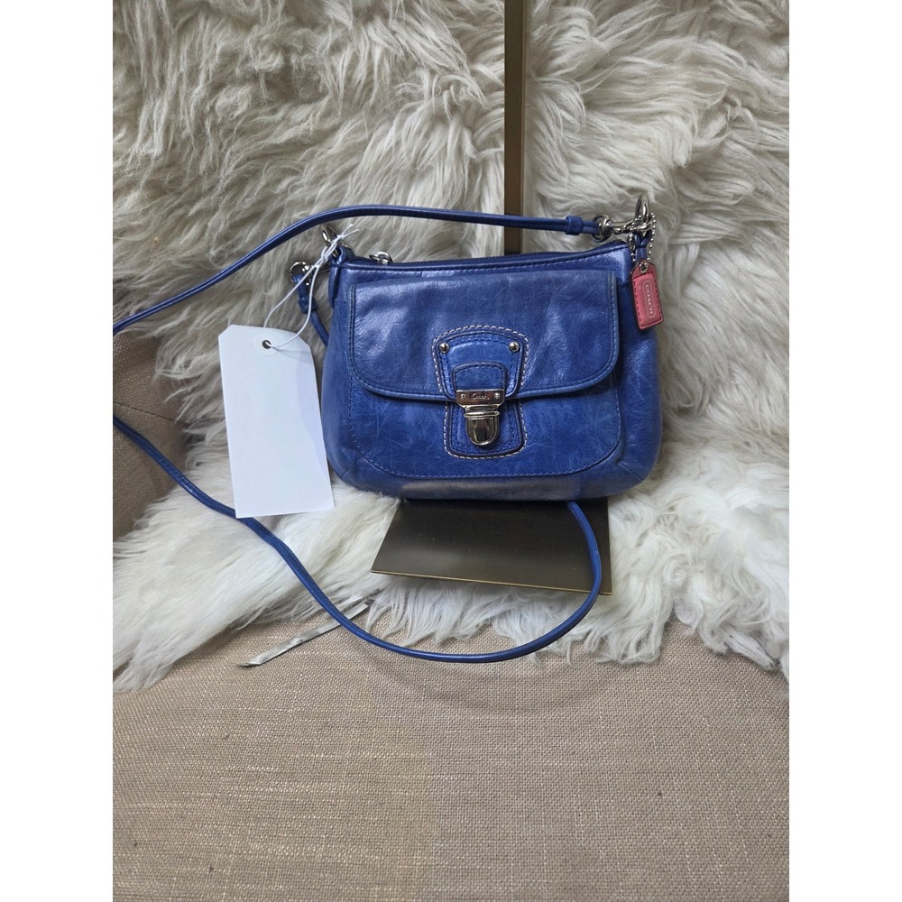 C191 Coach swing back crossbody - Picture 1 of 7